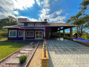 Casa Vale das Laranjeiras