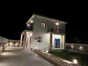 Jomavi Beach Eco-Villa