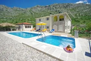 Family friendly house with a swimming pool Zavojane, Zagora - 23737 - Vrgorac