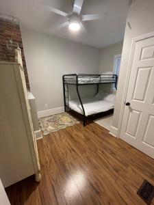 Sparkle City Cottage