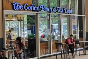 Luxury 2br in Makati with Billiard & Netflix