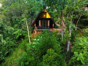 Water Side Cabin
