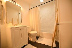 Edgewater Stay on W78th