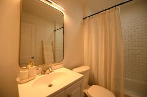 Edgewater Stay on W78th