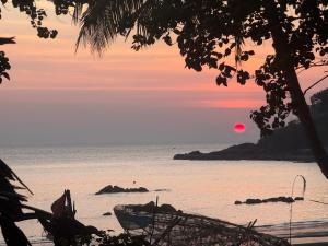 Eternal Forest Beach Bar&Bungalow