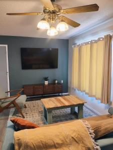 Cozy town house in Wall!