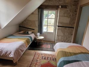 Maisons de vacances Gite de charme aux portes d-Amboise avec grand jardin et Wi-Fi - FR-1-381-604 : photos des chambres