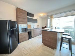 Studio moderne avec terrasse sur le toit, parking et WIFI - FR-1-226B-225