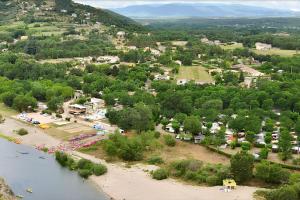 Maisons de vacances Bungalow Charmant a Sampzon 32 m² avec Vue Montagne : photos des chambres