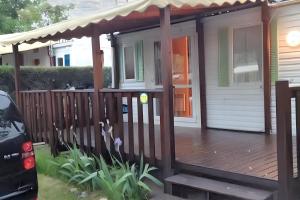 Maisons de vacances Bungalow Charmant a Sampzon 32 m² avec Vue Montagne : photos des chambres