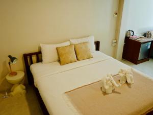 Noi Guesthouse Bed and Breakfast