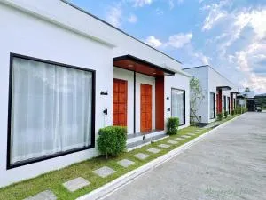 มนต์จันทรา เฮ้าส์ - Ban Hang Rai