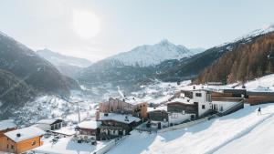 Grünwald Resort Sölden Appartements und Chalets mit Pool