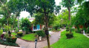 Nopparat Garden Hotel