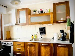 The Green Guest House-Amazing View, Top Location, Entire House