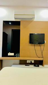 Hotel Lux Inn Udaipur