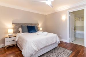 "Villa Montemar Luxury Villa for 6 on the Beach with Pool