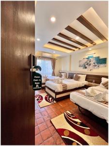 Satkar Boutique Home