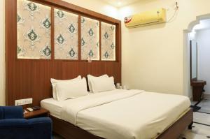 HOTEL CITY PALACE