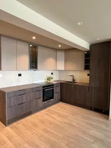 Modern Tromsøapartment by the ocean - Skatøra