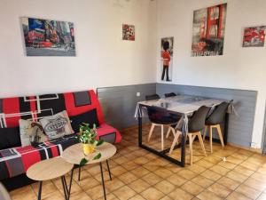 Joli F2 avec jolie terrasse -Appt4