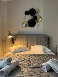 Aura Suite Stadiou by Zeus Suites