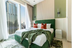 Unit Overlooking Burj Khalifa and Fountain View