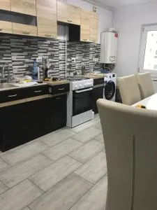 Daniel Straja - 斯特拉扎