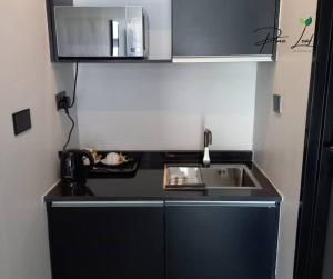 Pine Leaf Apartments