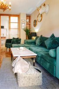 Piso plaza Mayor Húmedo con parking incluido