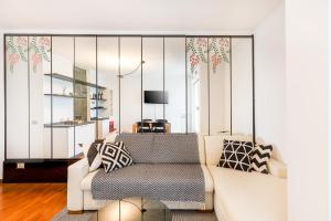 Quiet Home with Terrace - 20 min from Milan Duomo