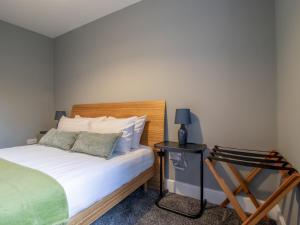 Happy Haven Home, West End - Pass the Keys