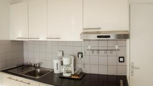 Appartements 400m de la plage en centre ville, menage et frais de location inclus dans le tarif : photos des chambres