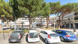 Appartements 400m de la plage en centre ville, menage et frais de location inclus dans le tarif : photos des chambres