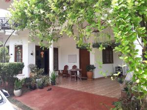 Diyawara Home Stay