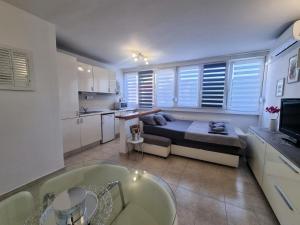 Omiš centar studio apartment