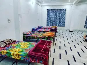 Prabhat Guest House - Allahābād