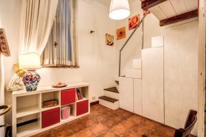 Home-In-Rome