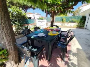 Maison T4 plain pied climatisée avec une belle terrasse ombragée 6AVR44 - Canet Plage