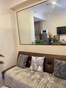 Fame Residence Retreat Cozy 1BR with Balcony