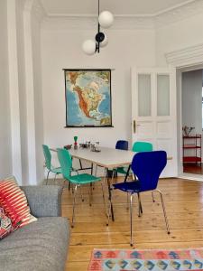 Colorful design 2room w balcony next Maybachufer