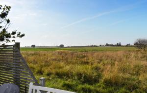 1 Bedroom Cozy Apartment In Brantevik