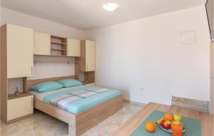 Studio Apartment In Krvavica