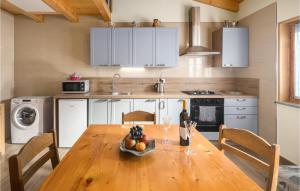 Gorgeous Home In Groznjan With Wi-Fi