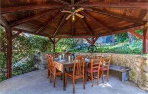 1 Bedroom Cozy Apartment In Bakar - Urinj