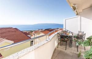 Apartment Makarska With Sea View 01