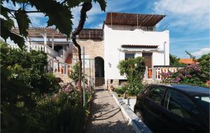 One-Bedroom Apartment In Pakostane