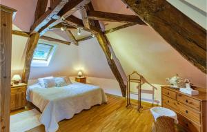 Maisons de vacances 3 Bedroom Gorgeous Home In Creysse : photos des chambres