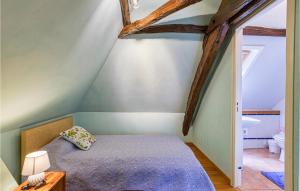 Maisons de vacances 3 Bedroom Gorgeous Home In Creysse : photos des chambres