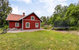 2 Bedroom Amazing Home In Vimmerby